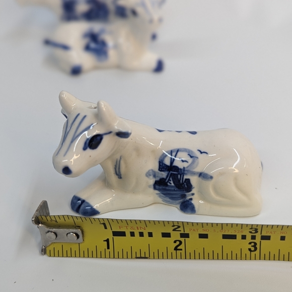 Cow Salt & Pepper set with Toothpicks holder  White and Blue Excellent Condition - Picture 4 of 9